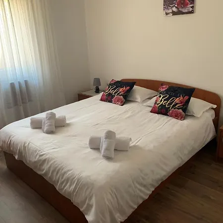 With Parking Space Zambratija, Umag - 27182 Apartman Zambratija (Istria)